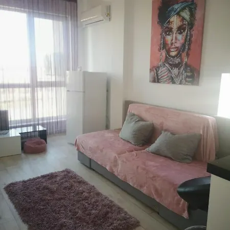 Apartament Ella *